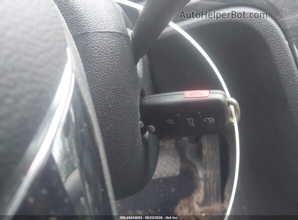 1VWBT7A31GC013024 2016 VOLKSWAGEN PASSAT Silver Dashboard view