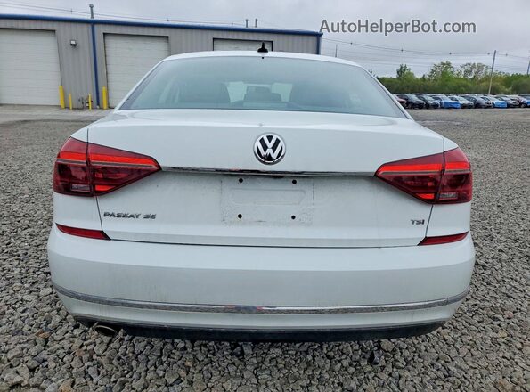 1VWBT7A33HC024172 2017 VOLKSWAGEN PASSAT Белый Вид сзади
