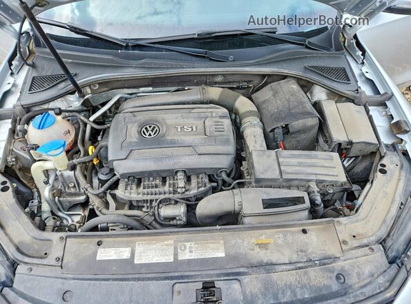 1VWBT7A33HC030487 2017 VOLKSWAGEN PASSAT Серебряный 
