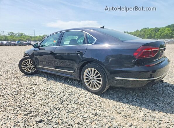 1VWBT7A37HC044330 2017 VOLKSWAGEN PASSAT Black 