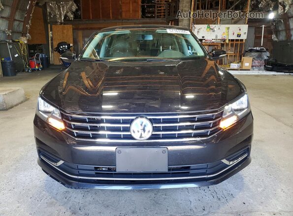 1VWBT7A38HC040013 2017 VOLKSWAGEN PASSAT Black 