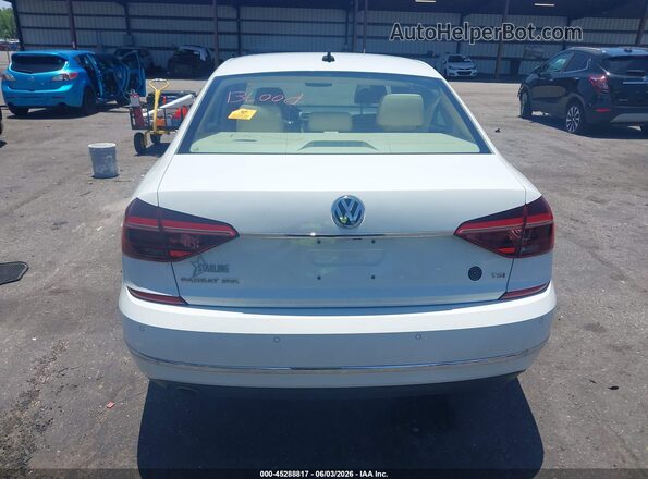 1VWCA7A36JC034369 2018 VOLKSWAGEN PASSAT White 