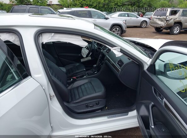 1VWCM7A36GC015675 2016 VOLKSWAGEN PASSAT White Սալոնի դիմացի տեսք