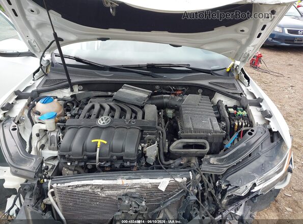 1VWCM7A36GC015675 2016 VOLKSWAGEN PASSAT White Հետևի տեսք