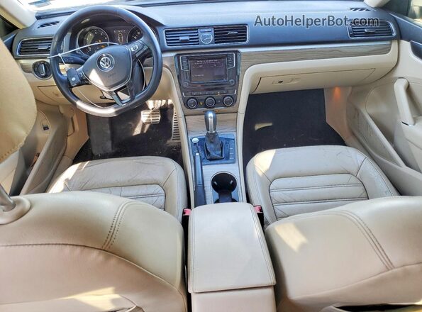 1VWCS7A36GC018923 2016 VOLKSWAGEN PASSAT White Vista del salpicadero