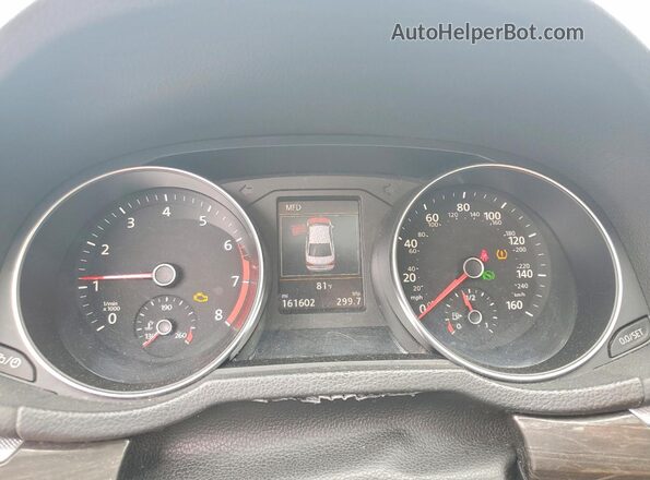 1VWCT7A30HC016163 2017 VOLKSWAGEN PASSAT Silver Instrument cluster view