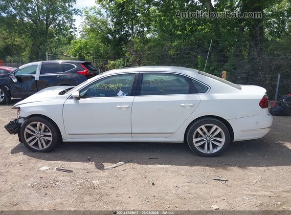 1VWCT7A31HC038267 2017 VOLKSWAGEN PASSAT White Панорамний вид салону 360°