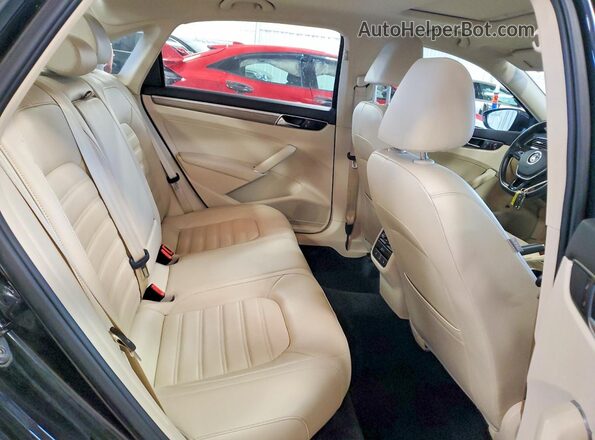 1VWCT7A33HC042045 2017 VOLKSWAGEN PASSAT Black Вид задніх сидінь