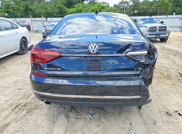 1VWCT7A33HC063476 2017 VOLKSWAGEN PASSAT Black Widok z tyłu