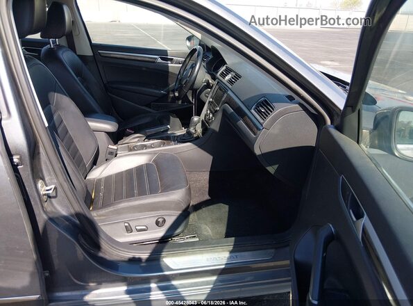1VWCT7A37GC007734 2016 VOLKSWAGEN PASSAT Серый Вид салона спереди