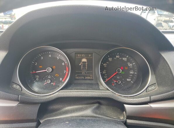 1VWDT7A30HC018547 2017 VOLKSWAGEN PASSAT White Vista del cuadro de instrumentos