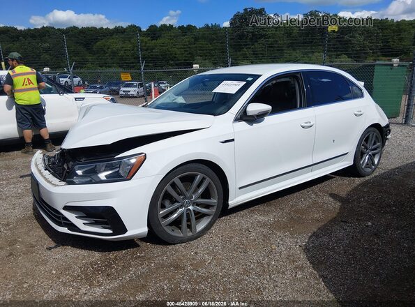 1VWDT7A32HC030697 2017 VOLKSWAGEN PASSAT White Vista tres cuartos delantera izquierda