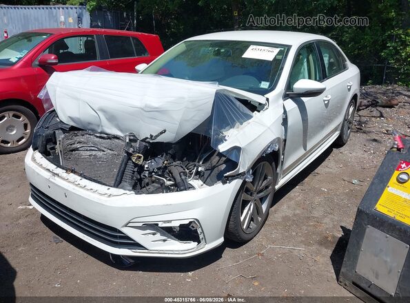 1VWDT7A32HC049377 2017 VOLKSWAGEN PASSAT White 