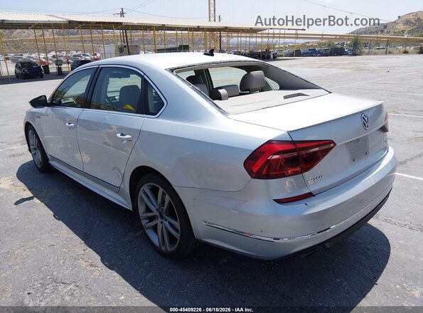 1VWDT7A33HC044415 2017 VOLKSWAGEN PASSAT Silver 