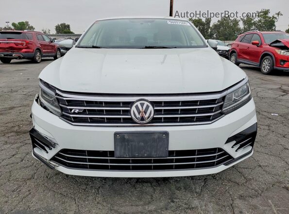 1VWDT7A34HC000228 2017 VOLKSWAGEN PASSAT Белый 