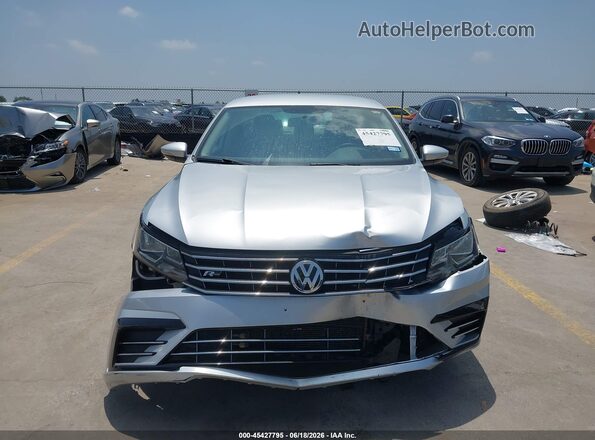 1VWDT7A34HC036016 2017 VOLKSWAGEN PASSAT Silver ხელსაწყოთა პანელის ხედი