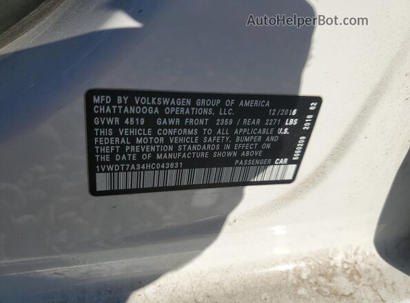 1VWDT7A34HC043631 2017 VOLKSWAGEN PASSAT White Engine compartment view