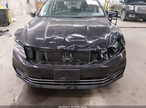 1VWDT7A35HC005194 2017 VOLKSWAGEN PASSAT Black Front view