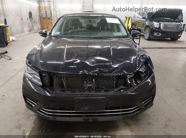 1VWDT7A35HC005194 2017 VOLKSWAGEN PASSAT Black Rear interior view
