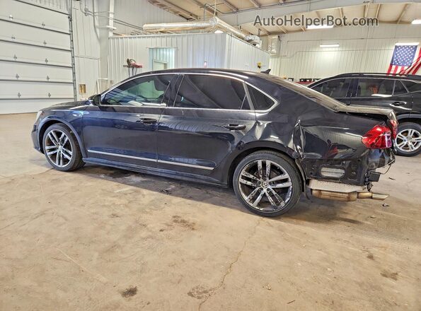 1VWDT7A35HC066030 2017 VOLKSWAGEN PASSAT Black Tył lewy