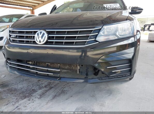 1VWDT7A37HC038701 2017 VOLKSWAGEN PASSAT Black 