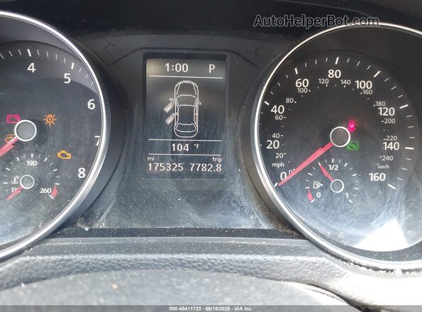 1VWDT7A38HC050677 2017 VOLKSWAGEN PASSAT Black Widok tylnych siedzeń