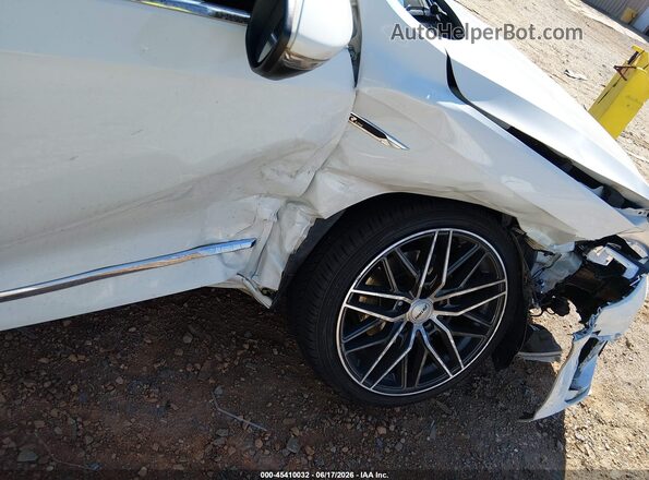 1VWDT7A38HC065082 2017 VOLKSWAGEN PASSAT White Դիմացի տեսք