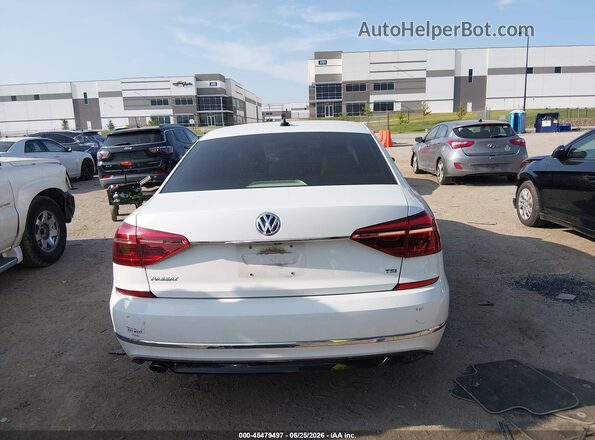 1VWDT7A39HC039428 2017 VOLKSWAGEN PASSAT White 