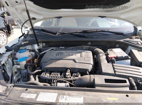 1VWDT7A39HC039428 2017 VOLKSWAGEN PASSAT White უკანა ხედი