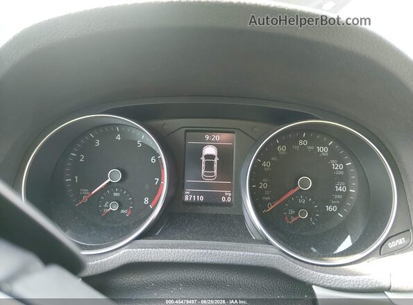1VWDT7A39HC039428 2017 VOLKSWAGEN PASSAT White უკანა სავარძლების ხედი