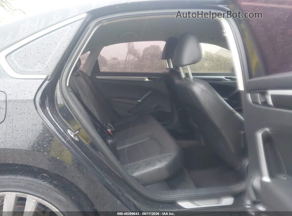 1VWDT7A3XHC039731 2017 VOLKSWAGEN PASSAT Black 