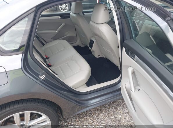 1VWLA7A39KC000220 2019 VOLKSWAGEN PASSAT Серый Вид наклейки с VIN-кодом