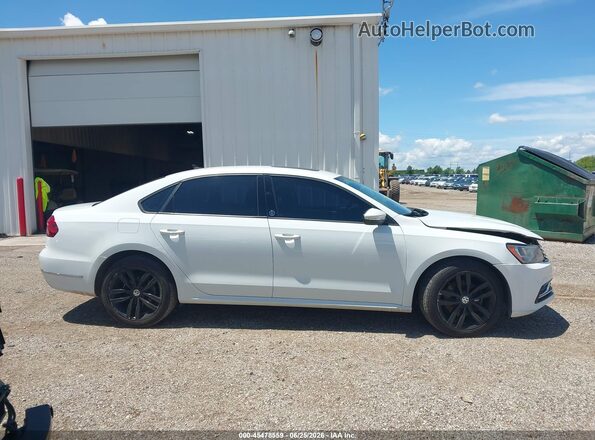 1VWLA7A3XKC007287 2019 VOLKSWAGEN PASSAT White Widok wnętrza z tyłu
