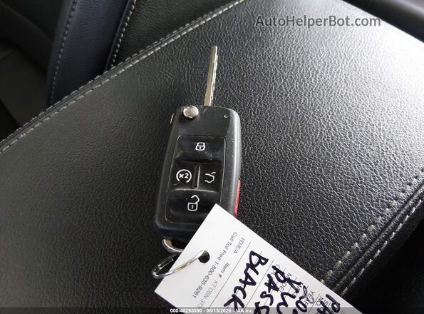 1VWMA7A30LC020149 2020 VOLKSWAGEN PASSAT Gray Vista del salpicadero