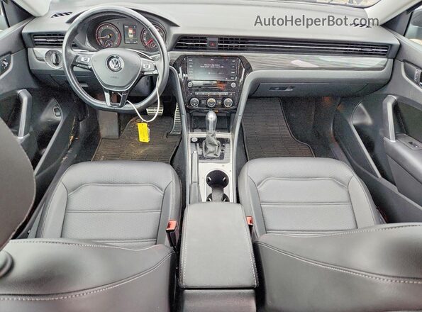 1VWMA7A31LC025828 2020 VOLKSWAGEN PASSAT Black Widok deski rozdzielczej
