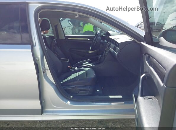 1VWMA7A32LC022632 2020 VOLKSWAGEN PASSAT Silver წინა სალონის ხედი
