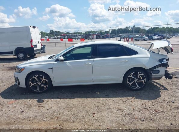 1VWMA7A33LC018864 2020 VOLKSWAGEN PASSAT White 