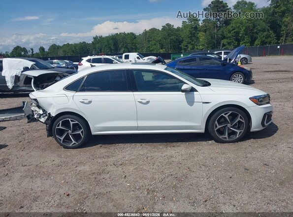 1VWMA7A33LC018864 2020 VOLKSWAGEN PASSAT White 360 interior view