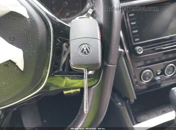 1VWMA7A33MC012175 2021 VOLKSWAGEN PASSAT White წინა პანელის ხედი