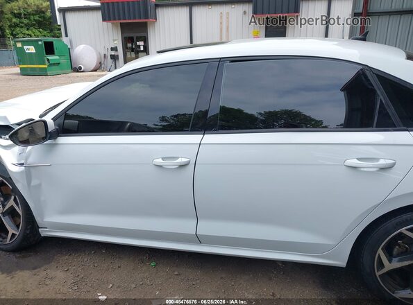 1VWMA7A33MC012175 2021 VOLKSWAGEN PASSAT White 