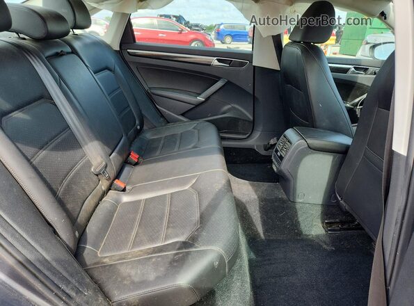 1VWMA7A36KC003564 2019 VOLKSWAGEN PASSAT Charcoal Widok tylnych siedzeń