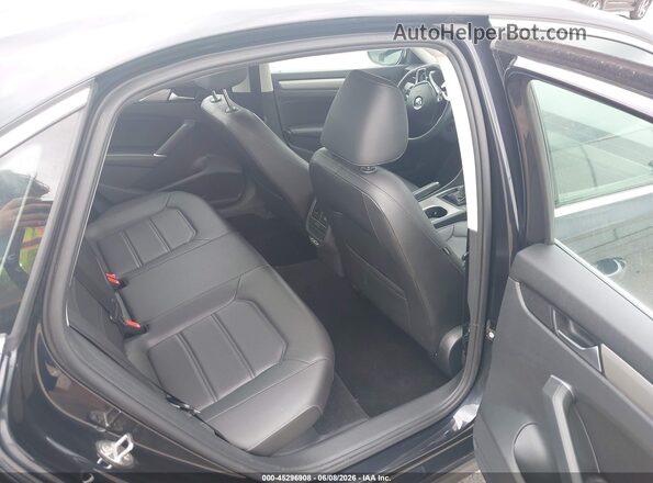 1VWSA7A37MC012476 2021 VOLKSWAGEN PASSAT Black VIN sticker view