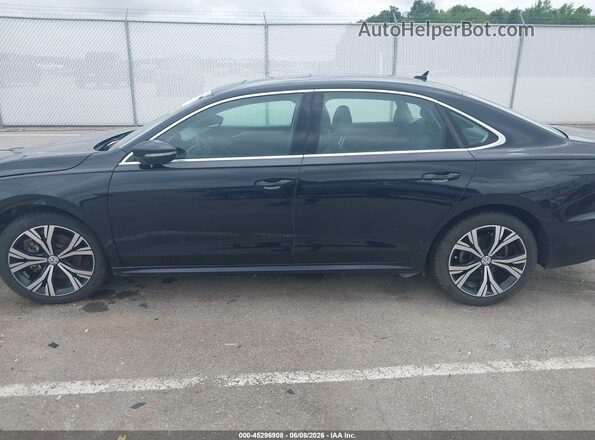 1VWSA7A37MC012476 2021 VOLKSWAGEN PASSAT Black 360 interior view