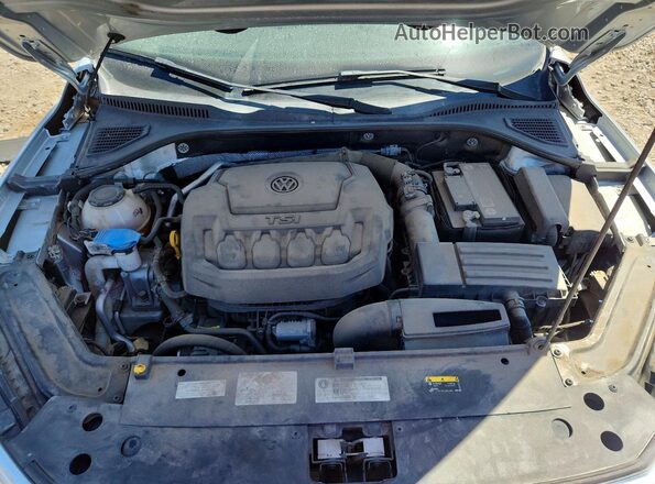 1VWSA7A38LC018298 2020 VOLKSWAGEN PASSAT Silver Вид задньої частини салону
