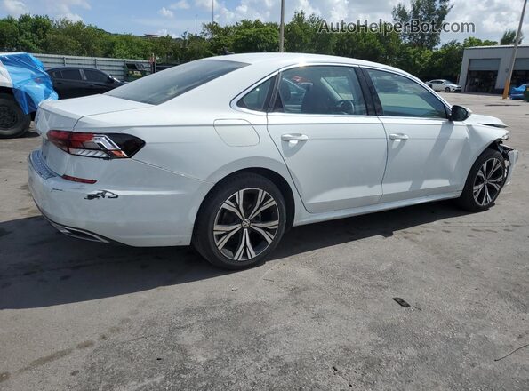 1VWSA7A3XMC016876 2021 VOLKSWAGEN PASSAT White 