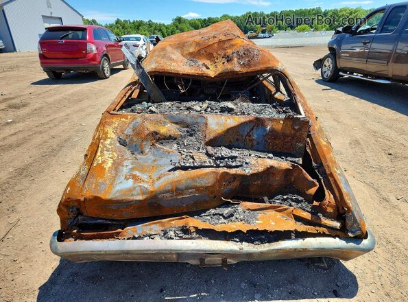 1X27F2W293602 1972 CHEVROLET NOVA Пожар Вид сзади