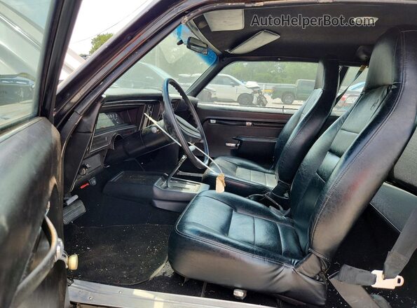 1X27H4W103803 1974 CHEVROLET NOVA Черный Вид салона спереди
