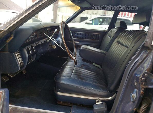 1Y82A862447 1971 LINCOLN CONTINENTA Blue Вид салону спереду