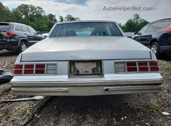 1Z37J9B515761 1979 CHEVROLET MONTE CARLO Silver Вид ззаду