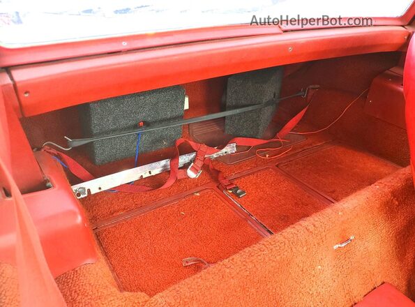 1Z37L6S421121 1976 CHEVROLET CORVETTE Белый Вид задних сидений